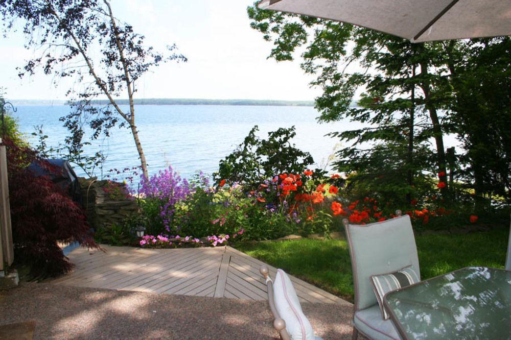 A Boat To Sea Bed & Breakfast North Sydney Extérieur photo